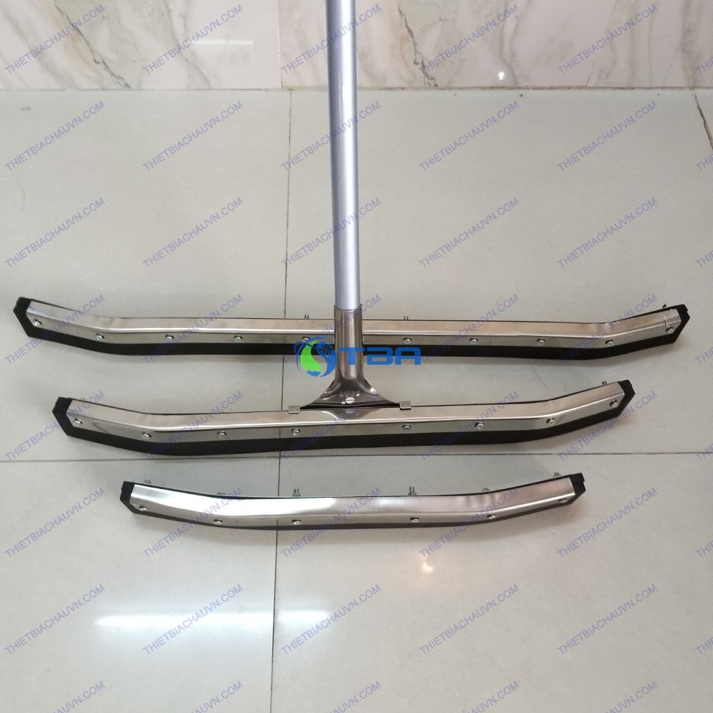 Cây gạt nước bản cong 55cm lưỡi cao su